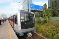 Nieuwe Amsterdamse metro M5 maakt testrit
