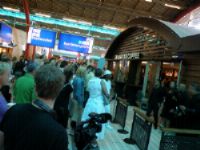 NS opent eerste Starbucks op Utrecht Centraal
