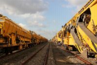 Langste werktrein van Europa vernieuwt spoor Bodegraven