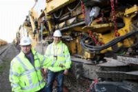 Langste werktrein van Europa vernieuwt spoor Bodegraven