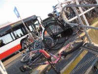 ProRail start proef tegen weesfietsen bij station Utrecht