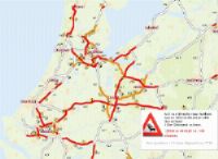 Enorme files door winterweer maar trein rijdt normaal