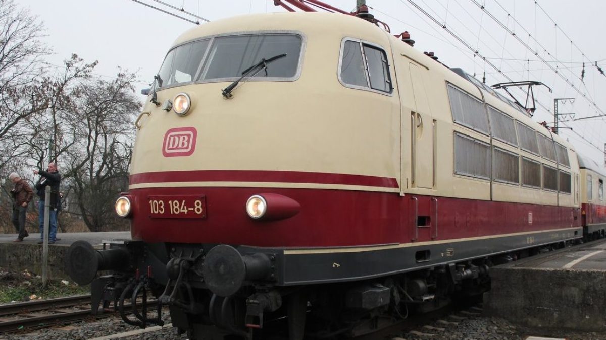 TEE Rheingold号 大型サボ Amsterdam - Basel TEE Rheingold vertrekt naar Zwitserland