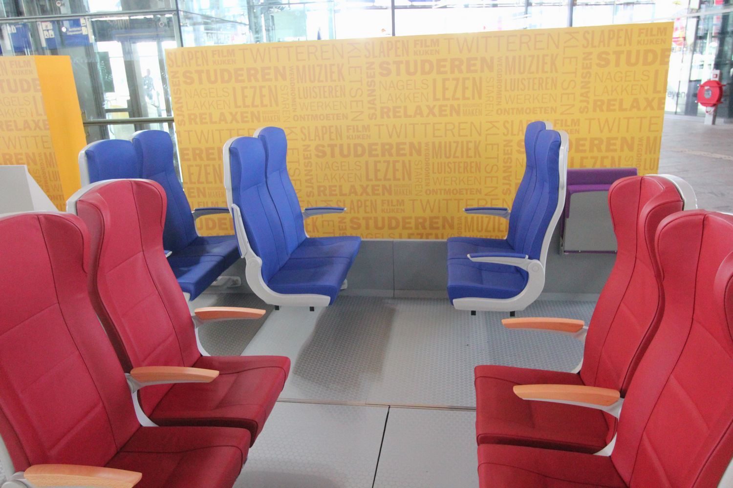 Treinreizigers Kunnen Stoelen Testen Voor Nieuwe Sprinters Treinreizigers Kunnen Stoelen Testen Voor Nieuwe Sprinters