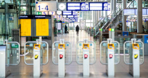 FNV dreigt met nieuwe stakingen aan vooravond ov-staking