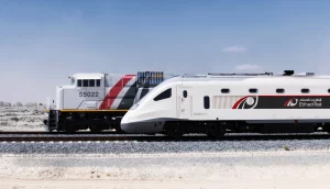 Treinen door het zand – oliestaten investeren in spoor