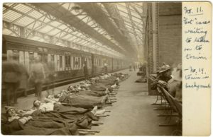 WW1-gewonden-op-perron