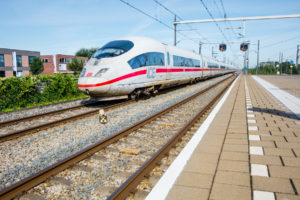 Spoor Amsterdam Utrecht wordt gestabiliseerd – verbinding straks betrouwbaarder