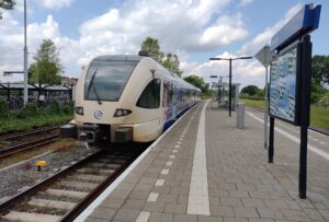 Ook dinsdag geen treinen over Maaslijn door bosbrand
